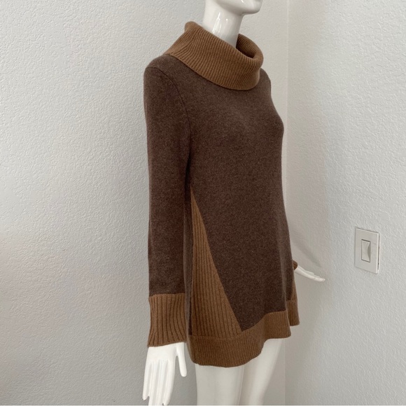 Lochleven turtle neck cashmere Sweater - Picture 5 of 9